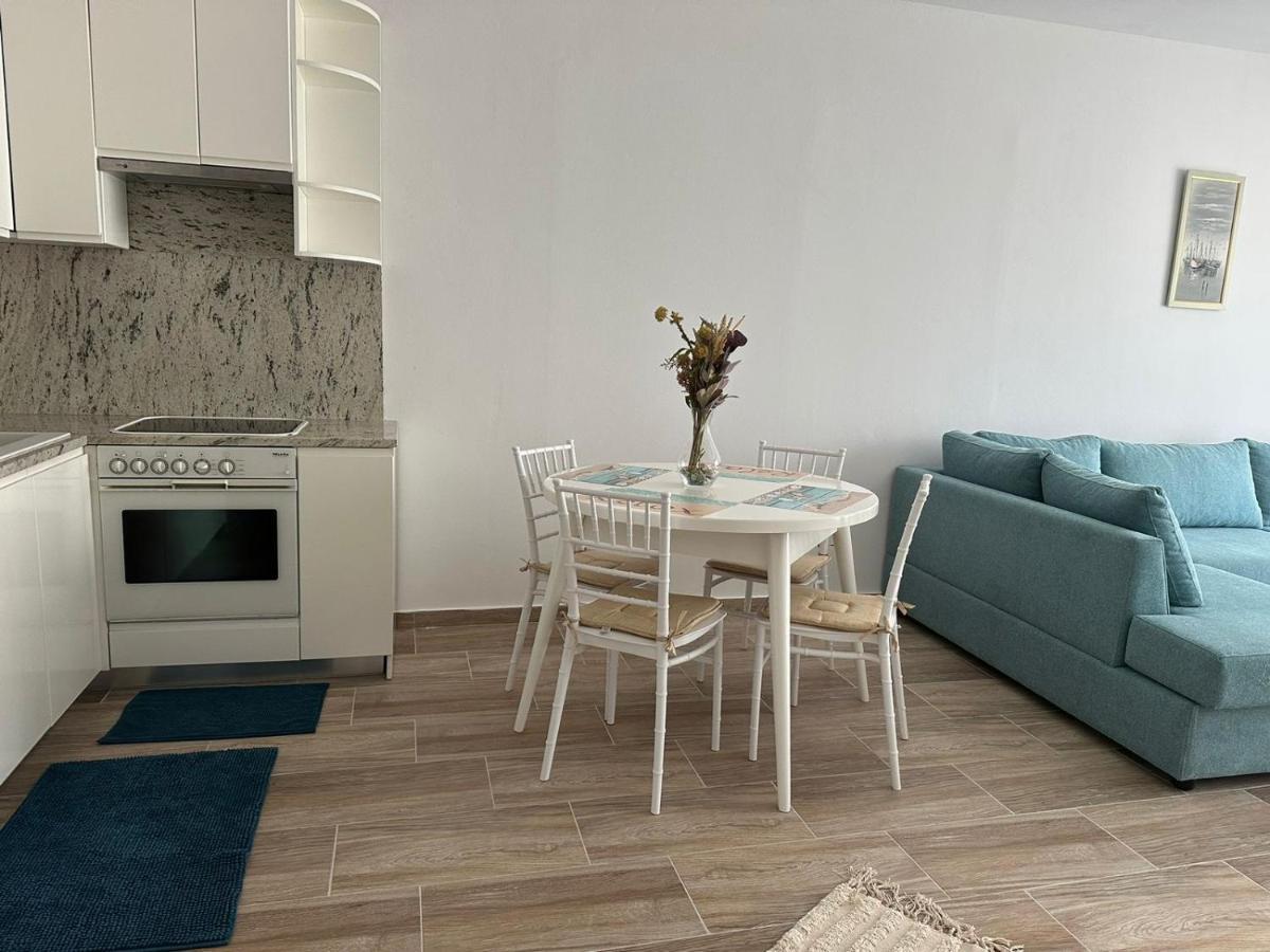3a Apartment *